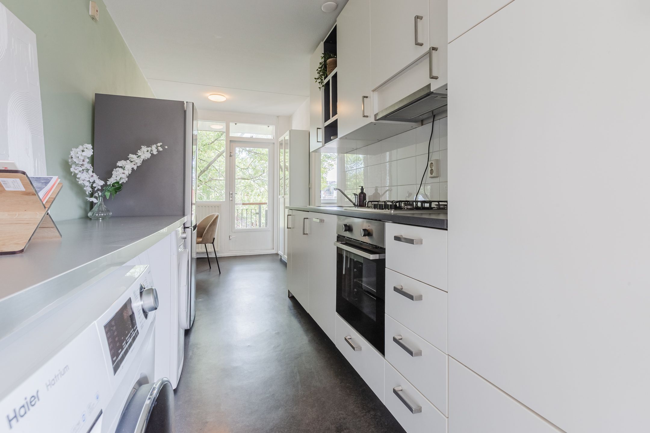 Photo 15 of Van Swindendwarsstraat 99