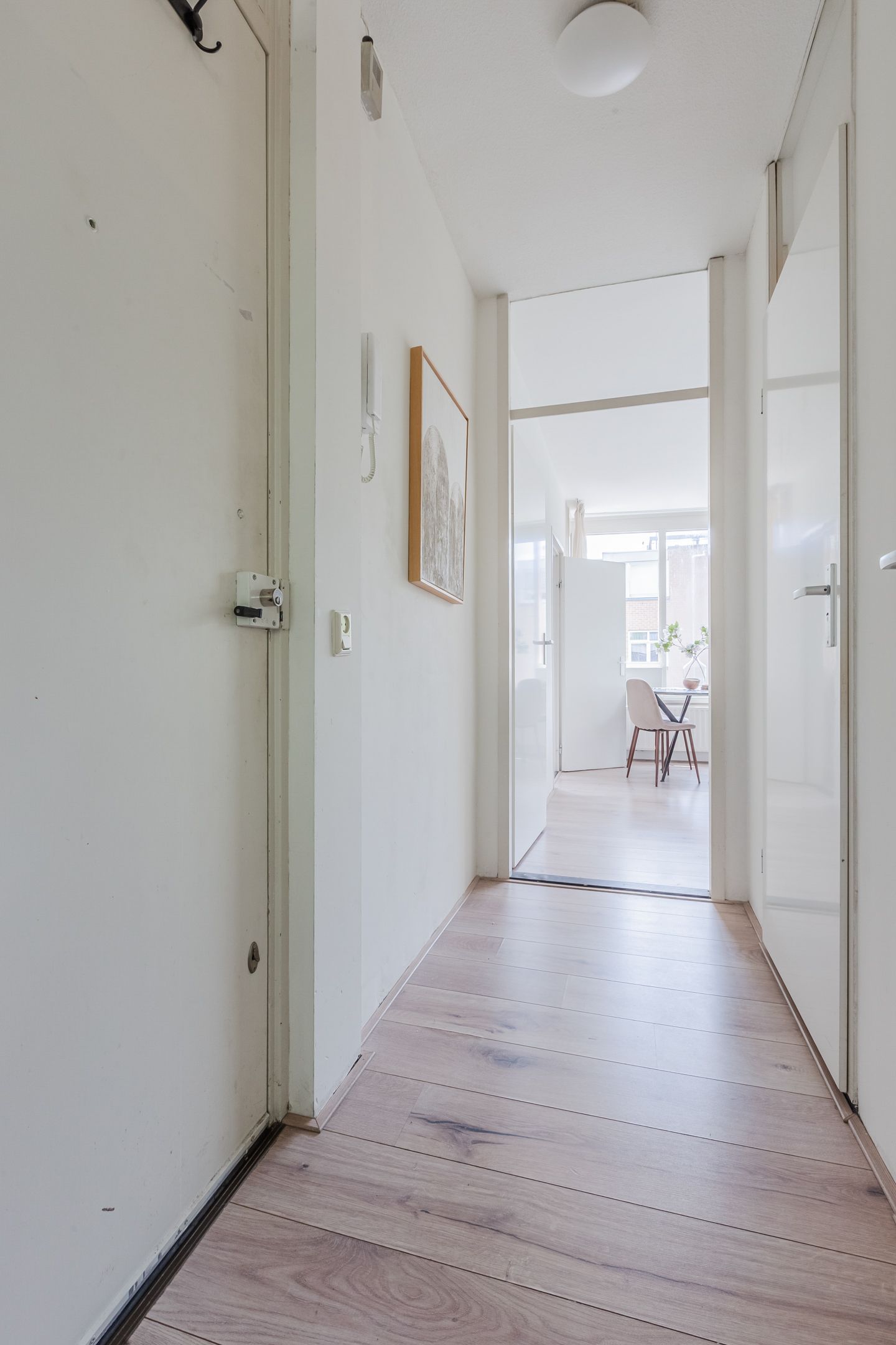 Photo 34 of Van Swindendwarsstraat 99