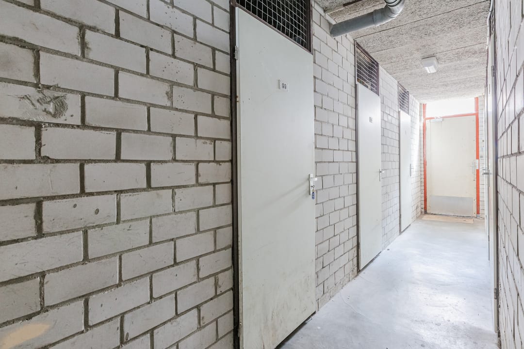 Photo 38 of Van Swindendwarsstraat 99