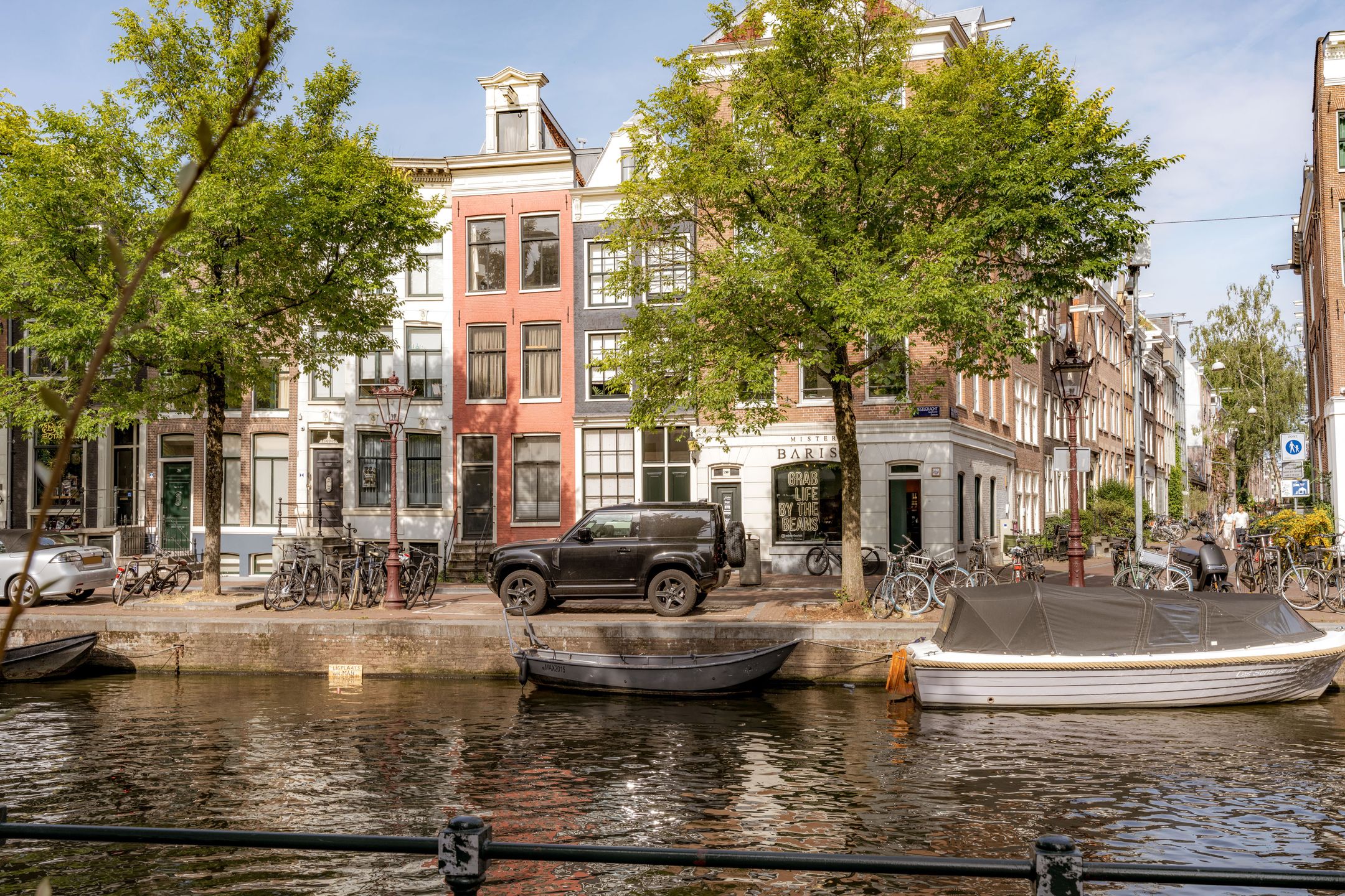 Photo 24 of Lange Leidsedwarsstraat 224-1