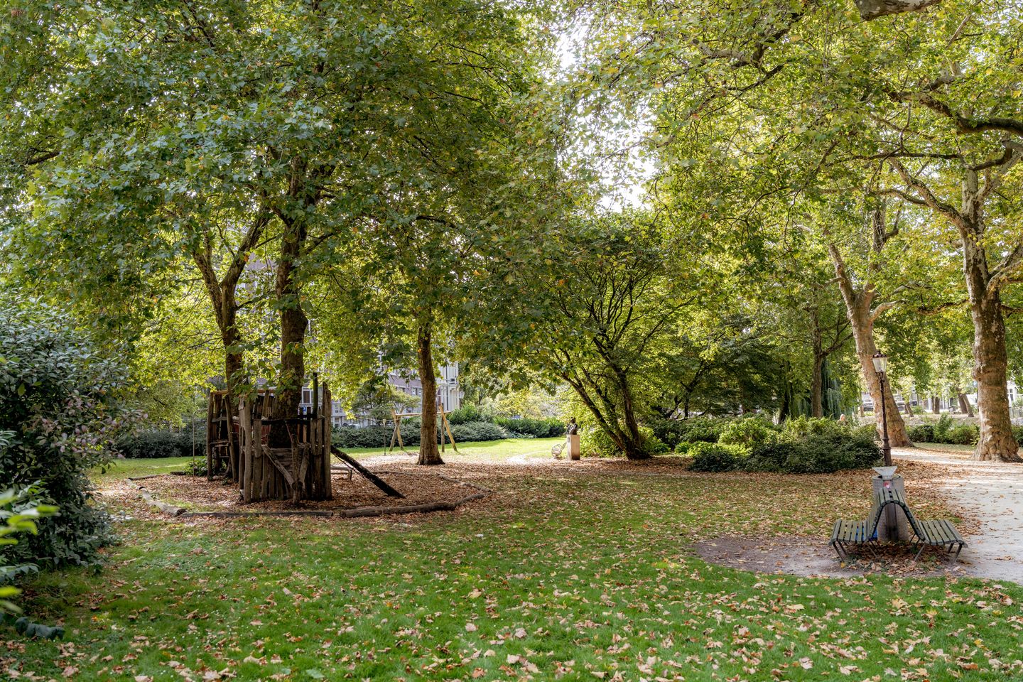 Photo 34 of Lange Leidsedwarsstraat 224-1