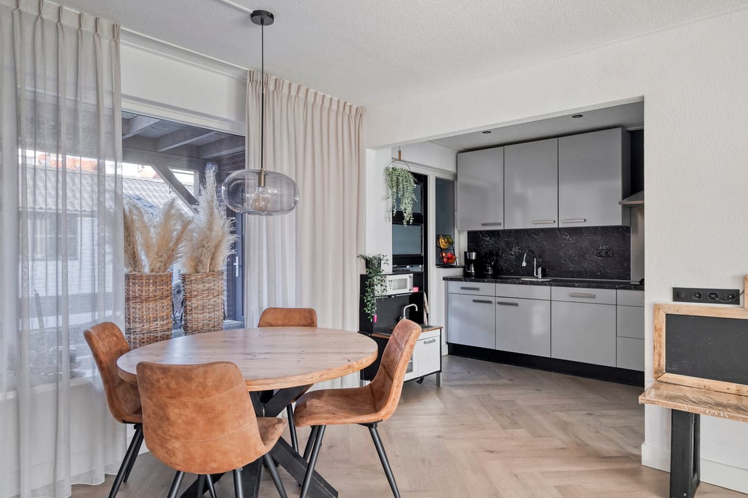 Photo 11 of Hertog Adolfweg 16