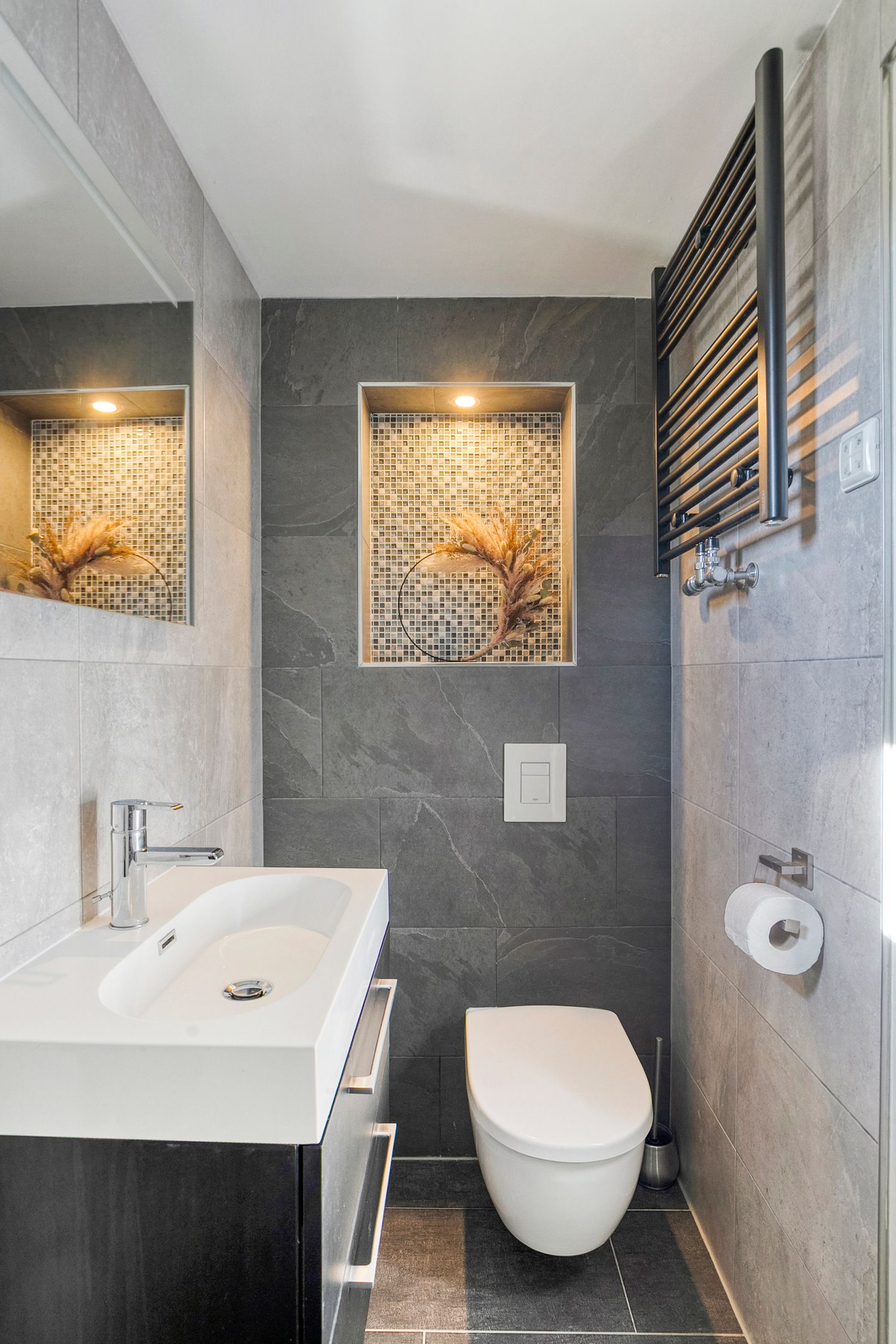 Photo 24 of Hertog Adolfweg 16