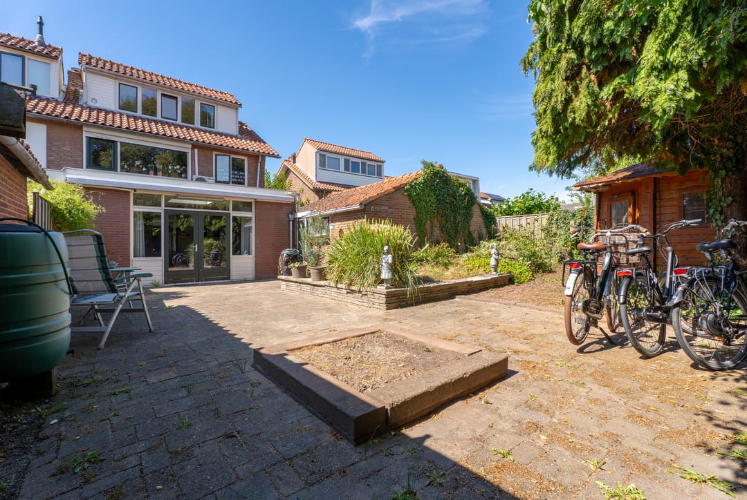 Foto 23 van Julianastraat 11