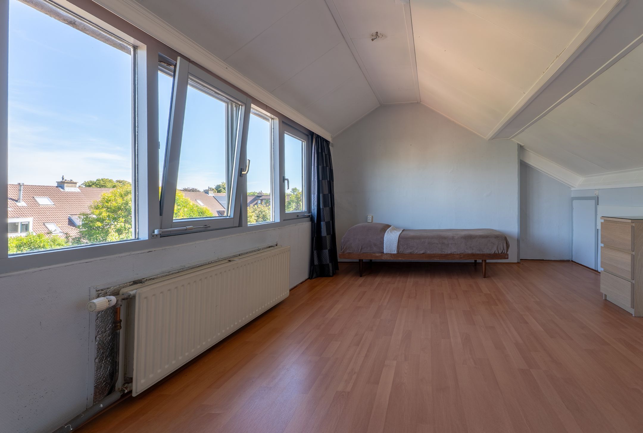 Foto 36 van Julianastraat 11