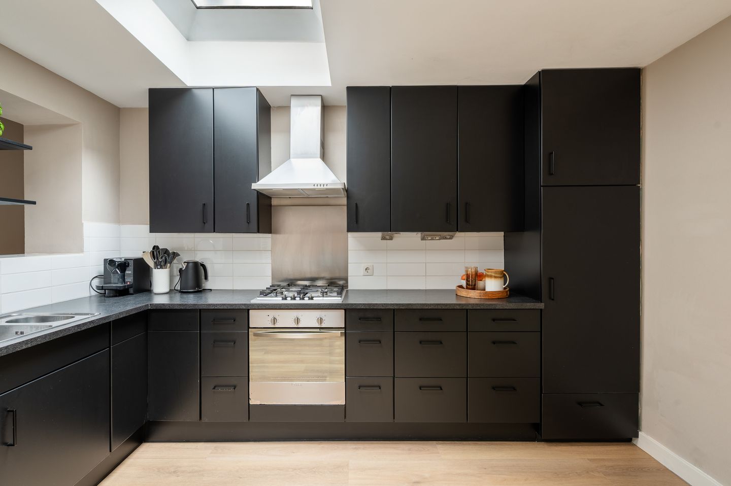 Foto 25 van Komatistraat 45