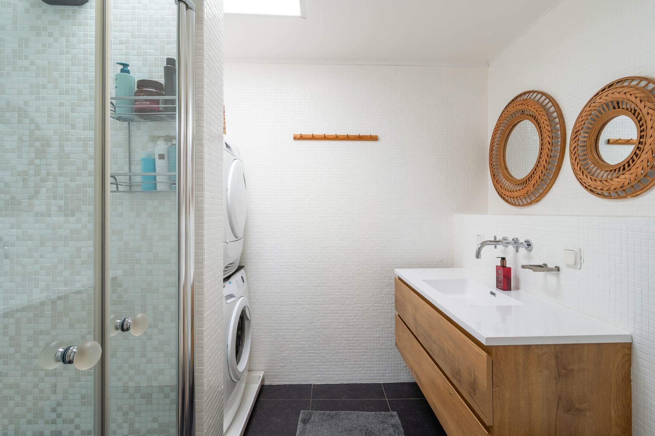 Foto 30 van Komatistraat 45