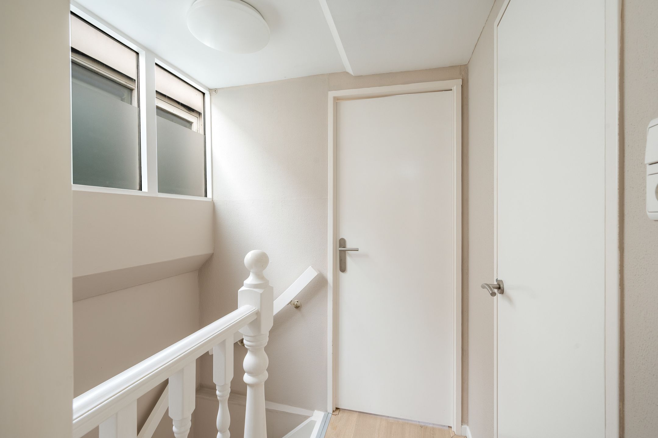 Foto 42 van Komatistraat 45