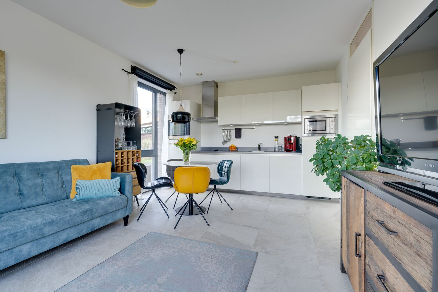 Foto 10 van Bezaanjachtplein 21