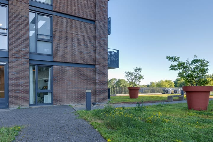 Photo 20 of Bezaanjachtplein 21