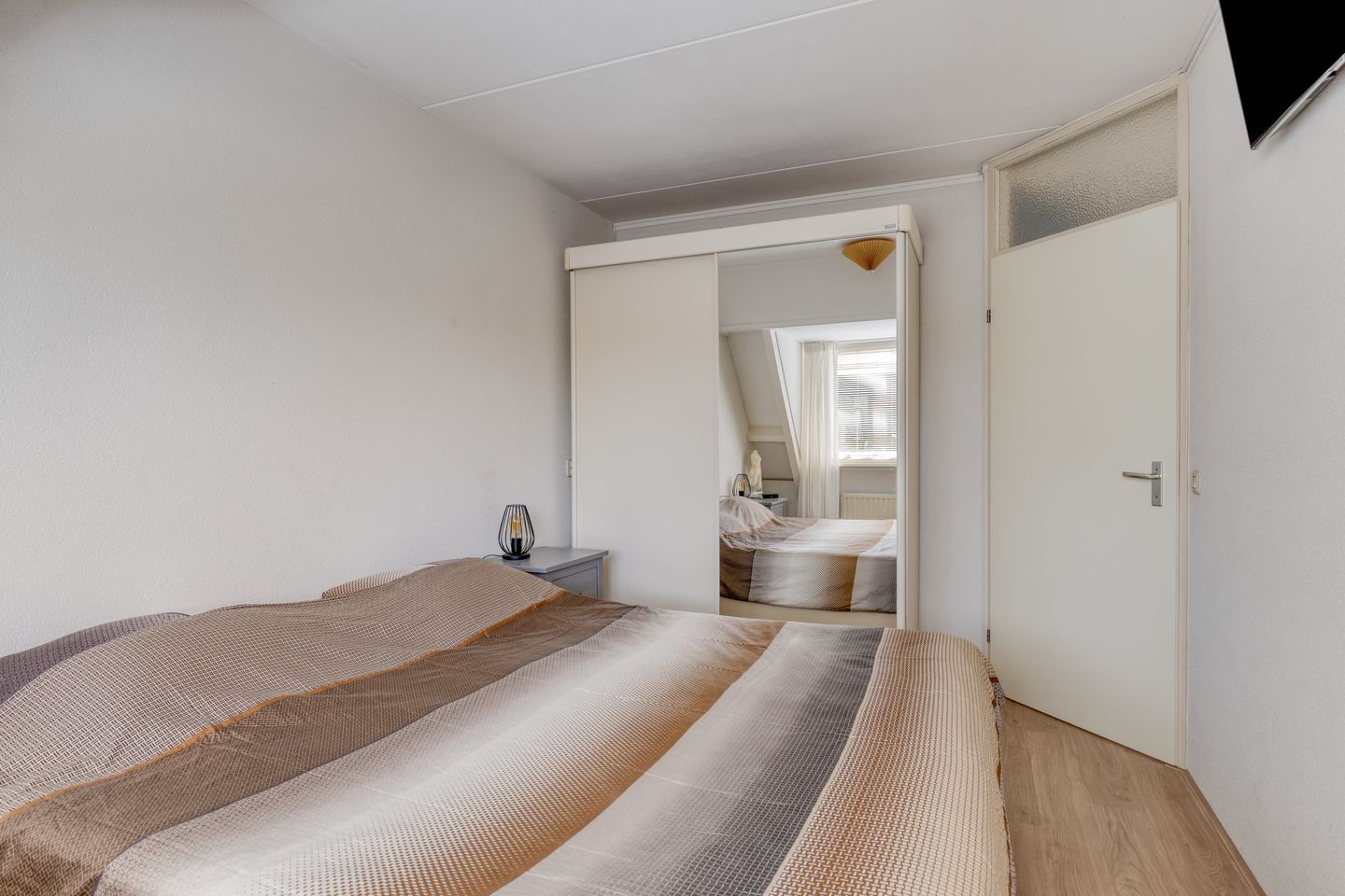 Foto 20 van Leidekkersstraat 16