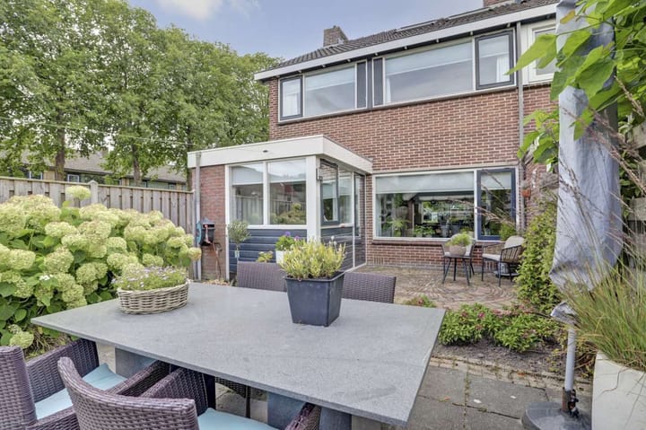 Foto 28 van Ruimtevaartstraat 27