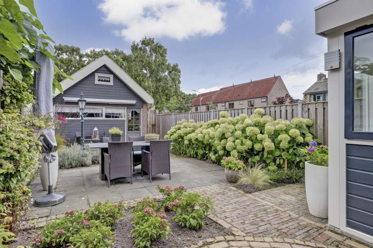 Foto 30 van Ruimtevaartstraat 27