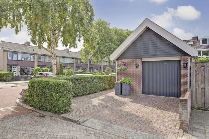 Foto 32 van Ruimtevaartstraat 27