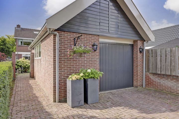 Foto 33 van Ruimtevaartstraat 27