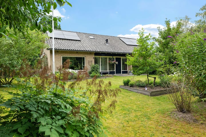 Foto 2 van Banderschulte 9