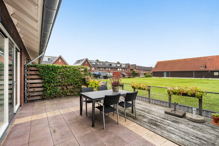 Photo 3 of Hoedenmaker 9