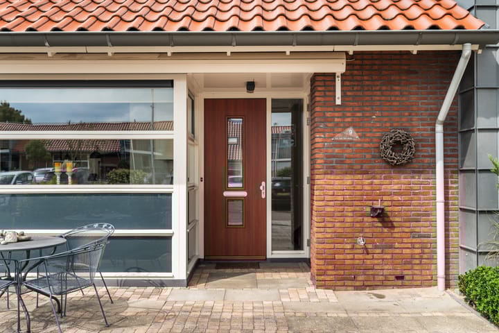 Photo 4 of Hoedenmaker 9