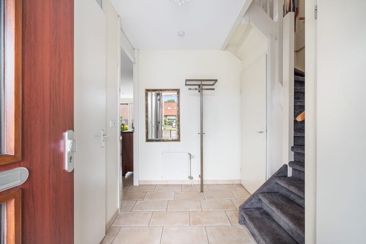 Photo 5 of Hoedenmaker 9