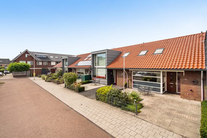 Photo 32 of Hoedenmaker 9