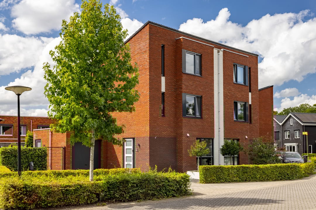 Photo 1 of Vorsselman de Heerstraat 11