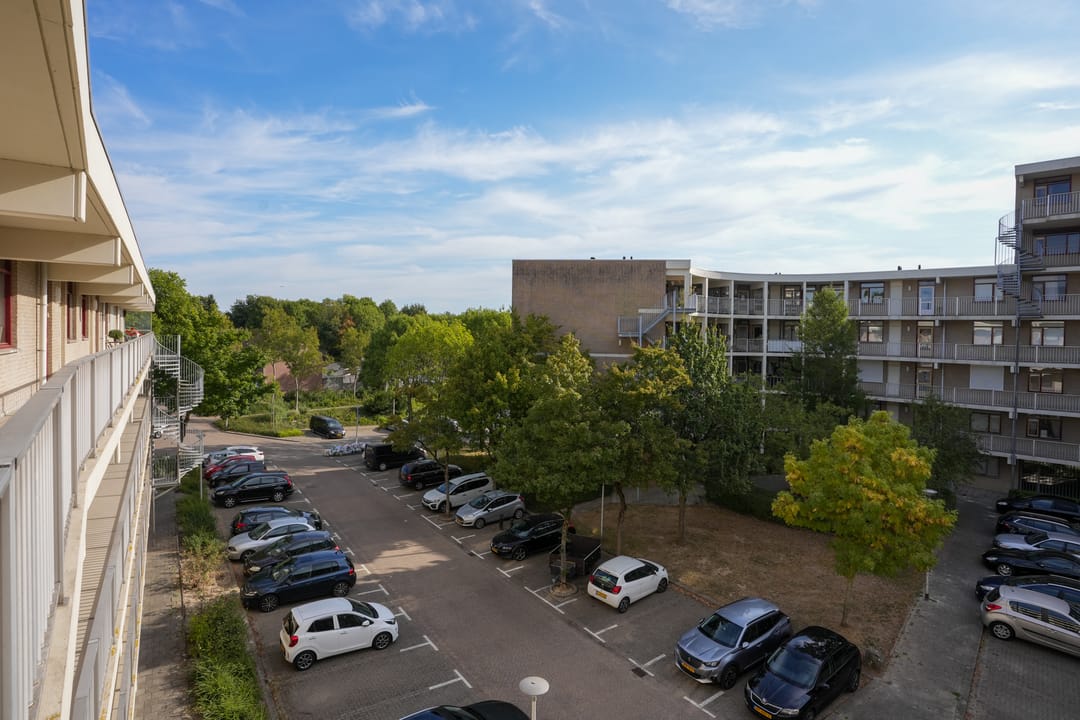 Foto 13 van Zeswegenlaan 235