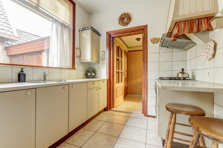 Foto 17 van Kamperfoelielaan 4