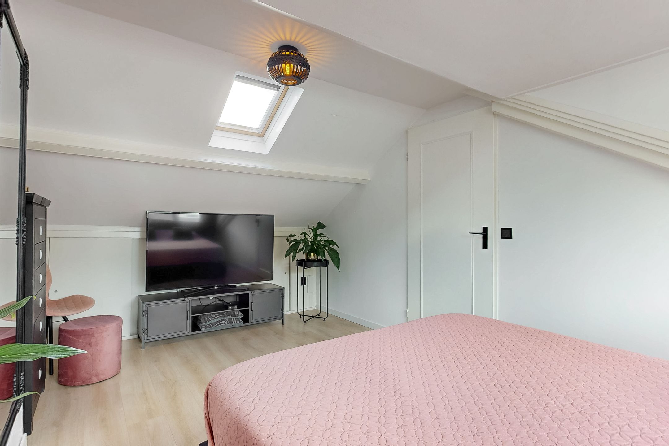 Foto 27 van Paulus Potterstraat 7