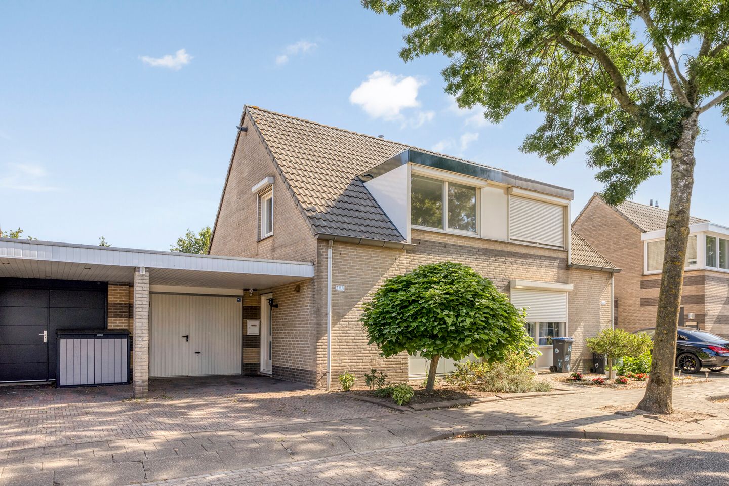 Foto 1 van Rivierensingel 305