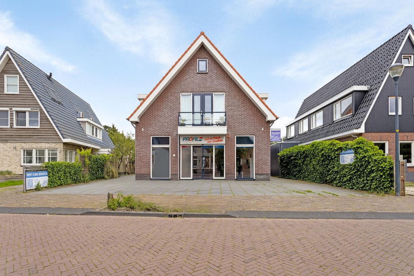 View photo 3 of Oosterweg 7