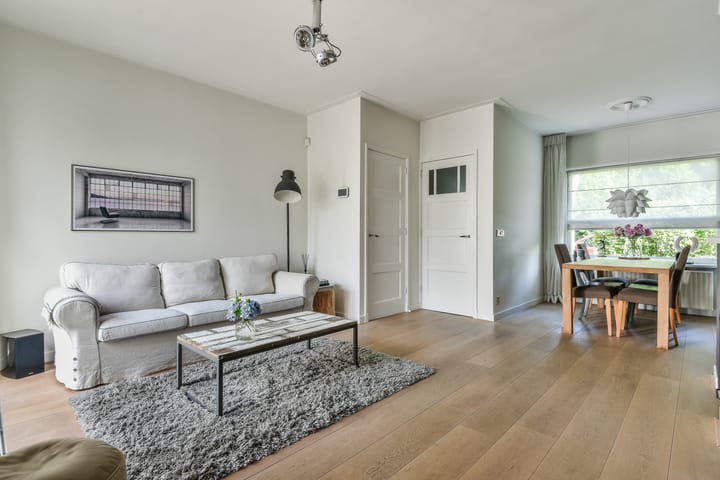 Photo 8 of Kloosterweg 4