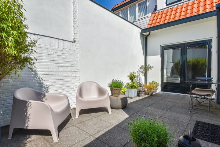 Photo 15 of Kloosterweg 4