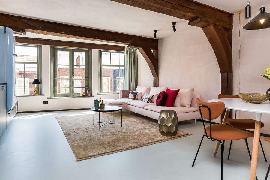 Foto 2 van Warmoesstraat 50-A