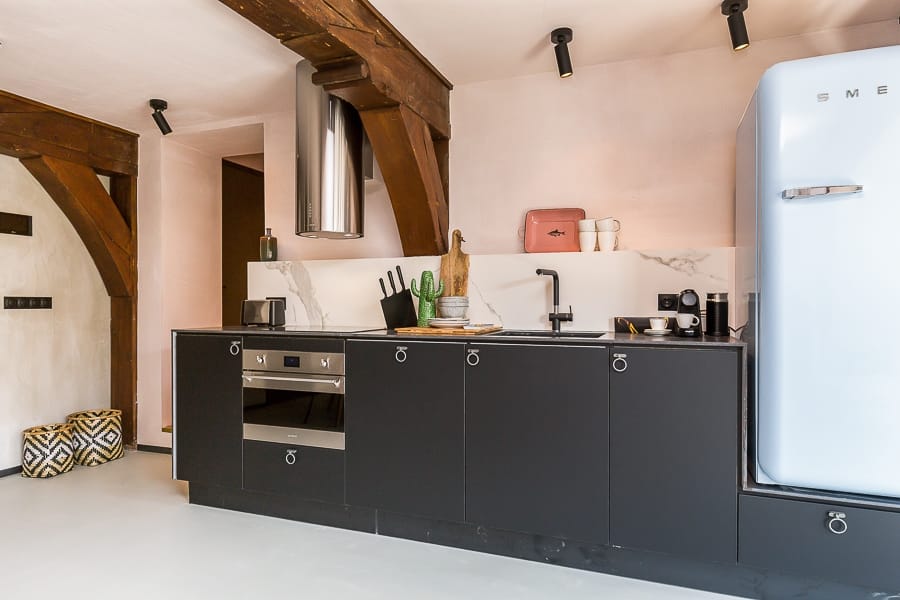 Foto 10 van Warmoesstraat 50-A