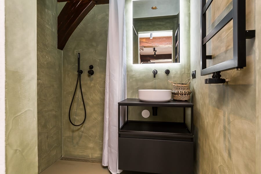 Foto 19 van Warmoesstraat 50-A