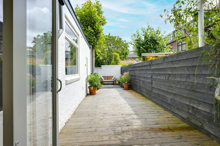 Foto 13 van B.F. Suermanstraat 1