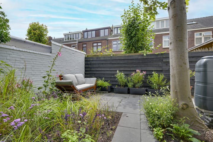 Foto 15 van B.F. Suermanstraat 1