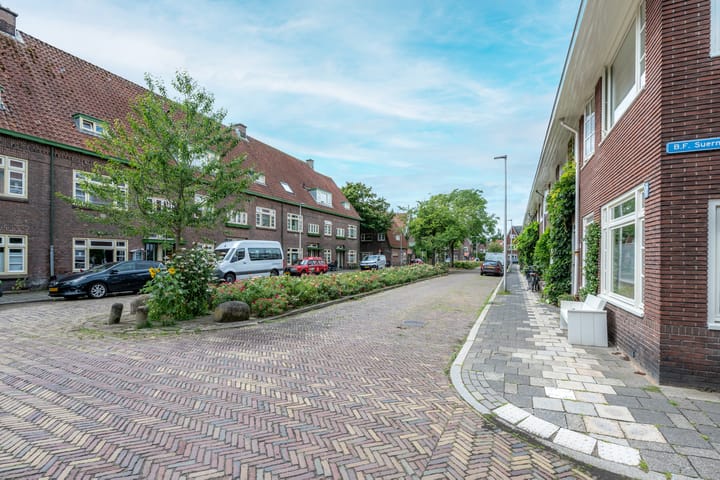 Foto 32 van B.F. Suermanstraat 1