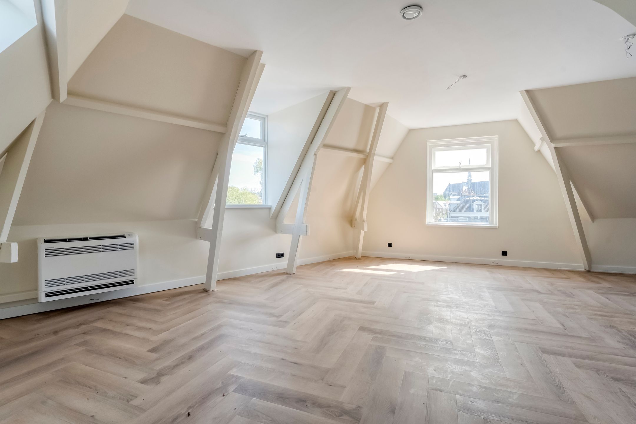 Foto 15 van Burgemeester van Roijensingel 24-B