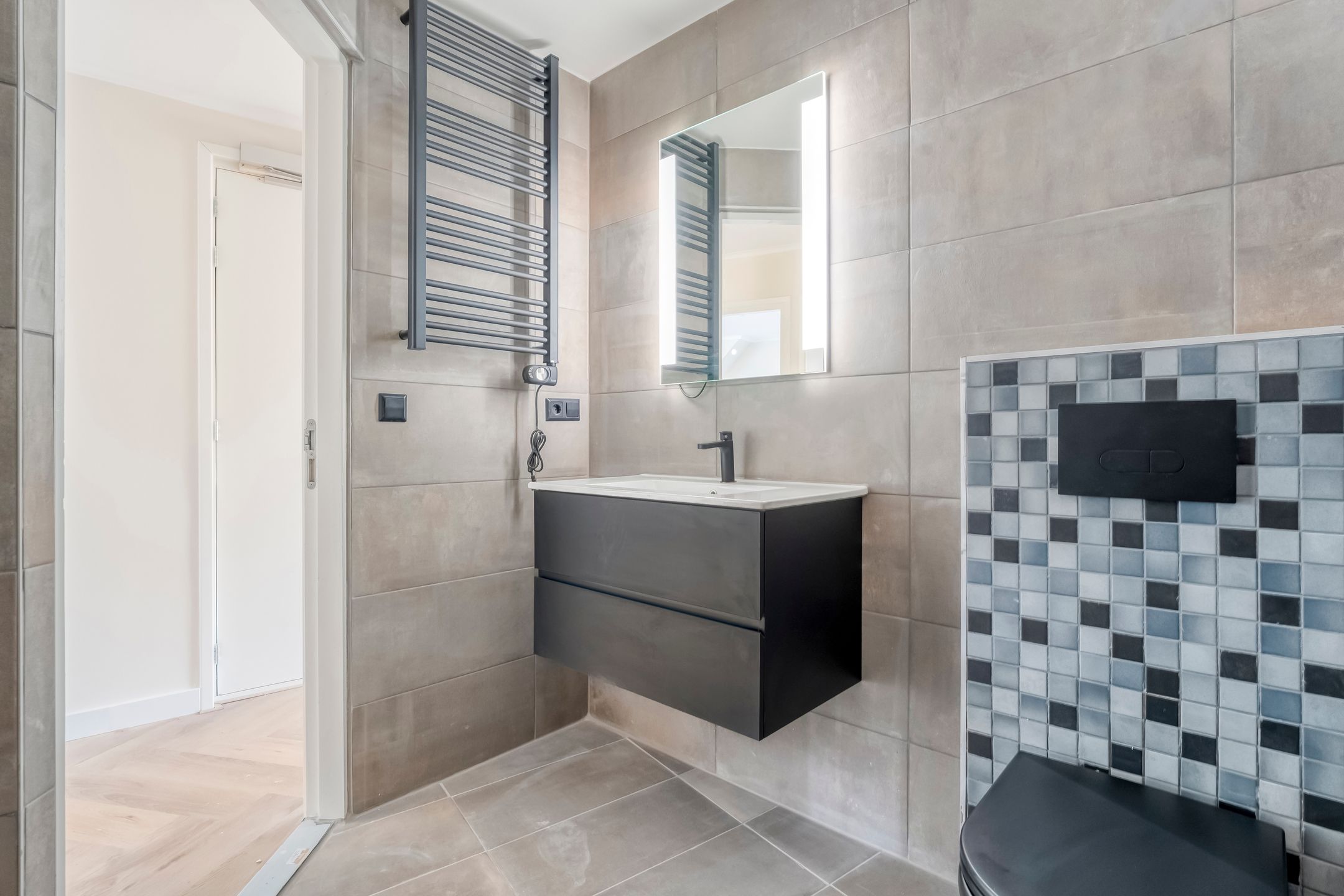 Foto 21 van Burgemeester van Roijensingel 24-B