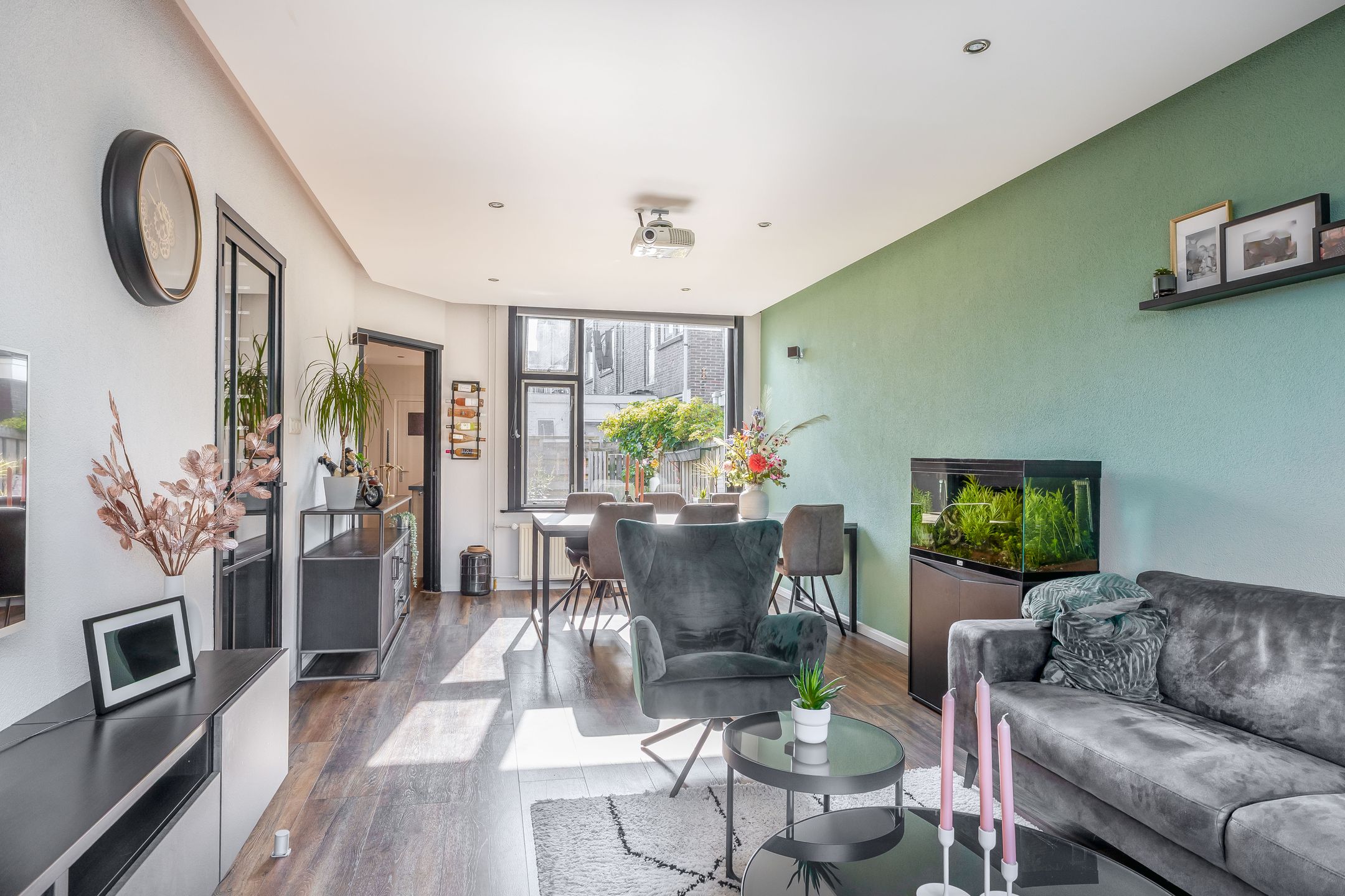 Photo 12 of Burgemeester Trooststraat 117