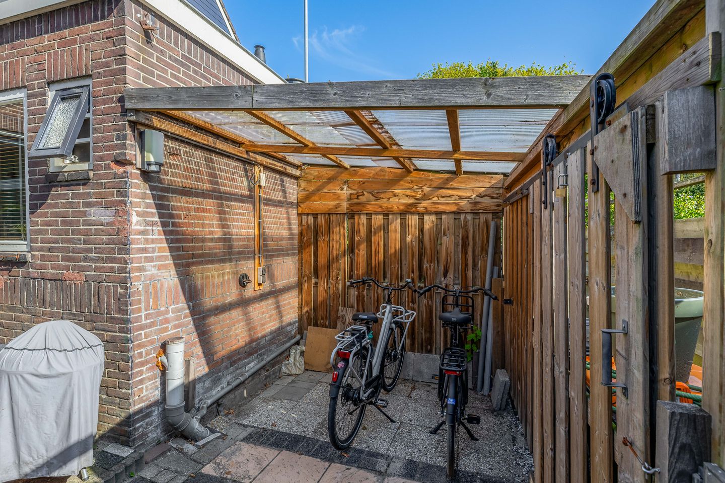 Photo 20 of Burgemeester Trooststraat 117