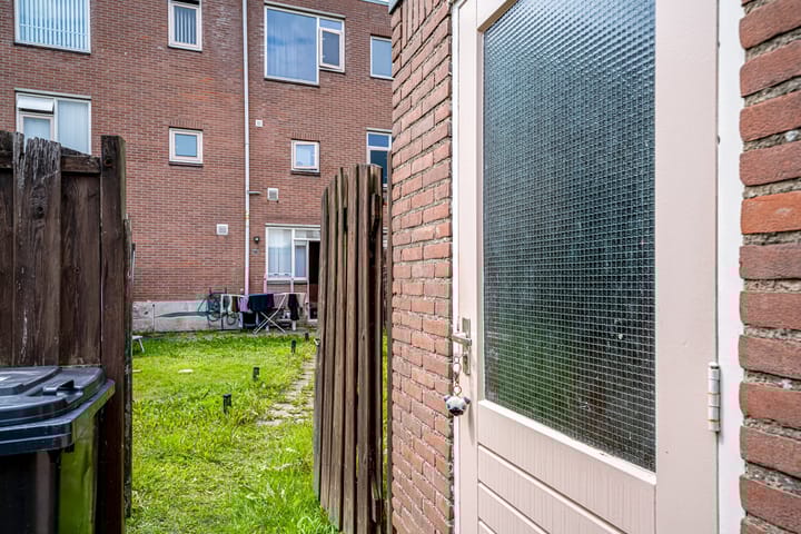 Foto 21 van Vlijmenweg 31