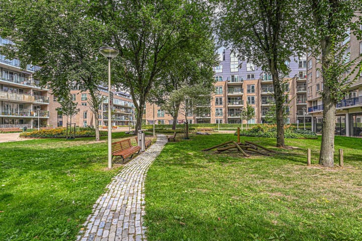 Photo 41 of Verhulstplein 19-L