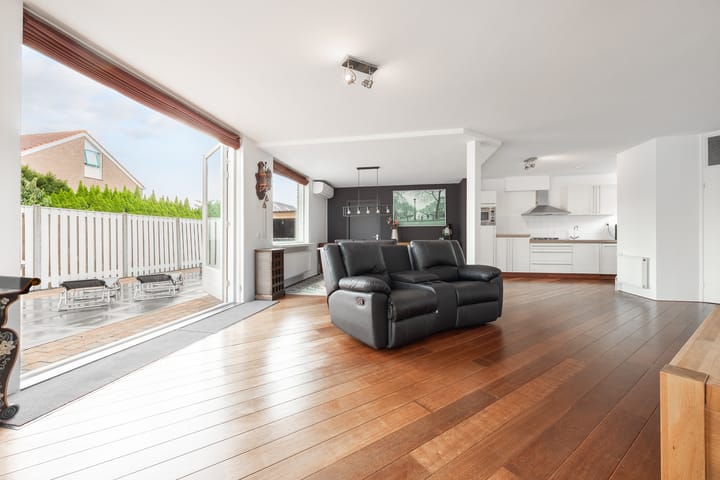 Foto 8 van Campbellhof 48