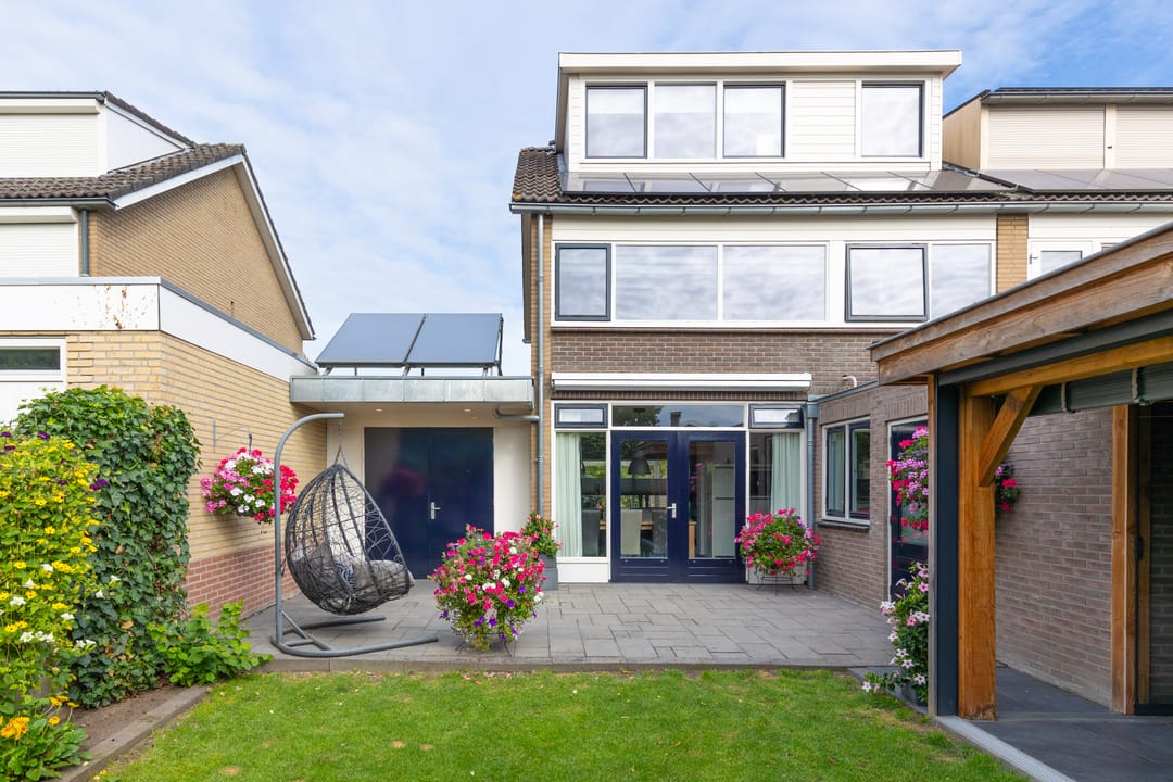 Photo 2 of Graaf Wichmanstraat 15