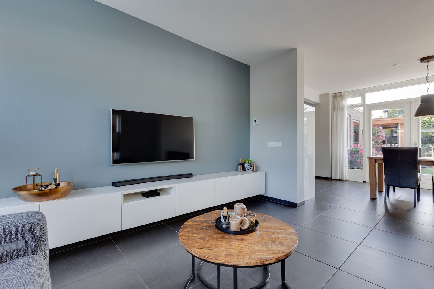 Photo 10 of Graaf Wichmanstraat 15