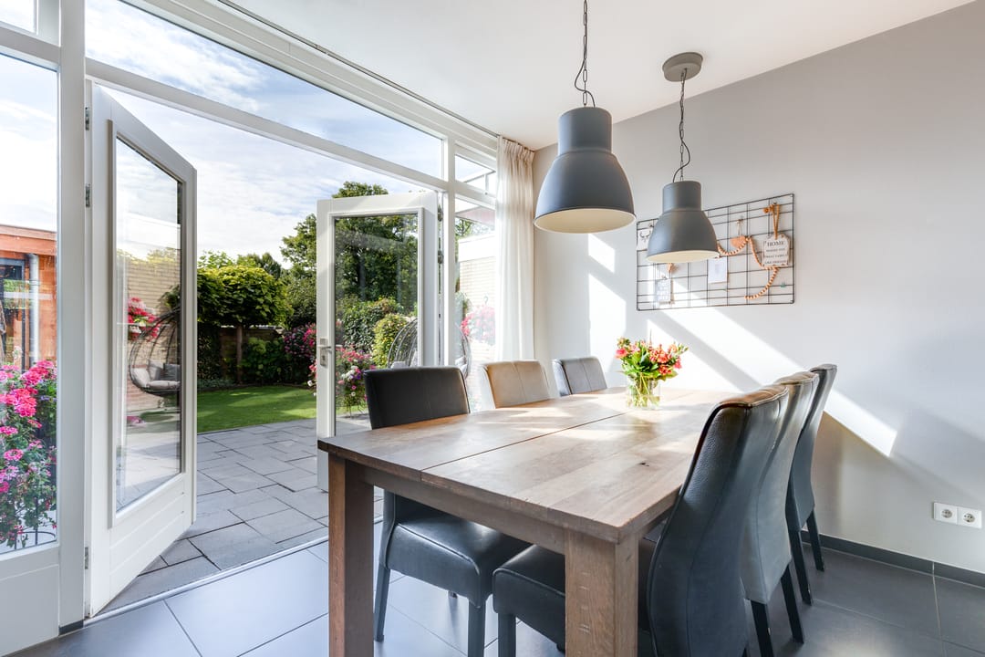 Photo 11 of Graaf Wichmanstraat 15