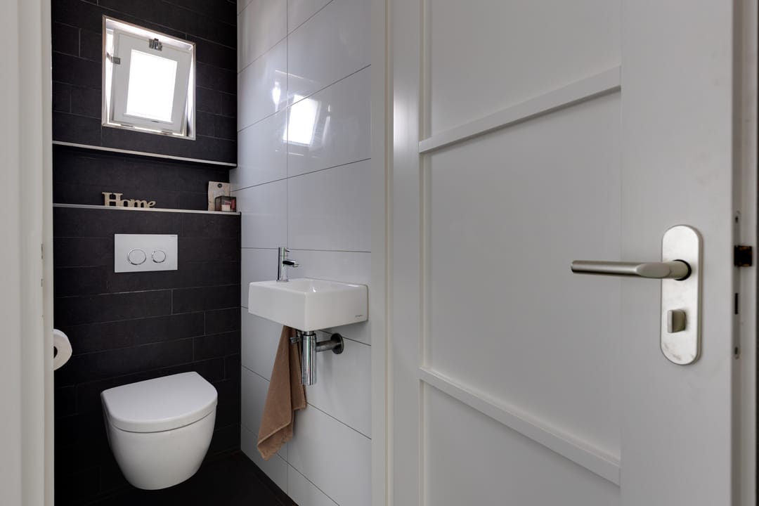 Photo 17 of Graaf Wichmanstraat 15