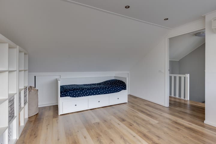 Foto 27 van Graaf Wichmanstraat 15